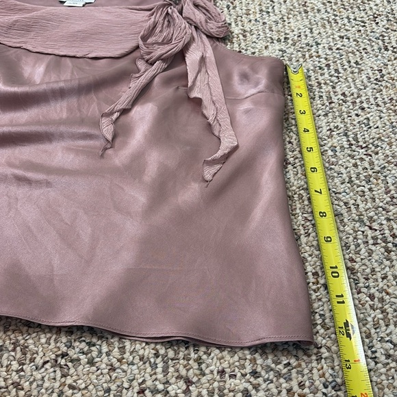 LOFT Light Mauve Silk Blouse with Bib Collar & Rhinestone Pin. 12P - Picture 10 of 11